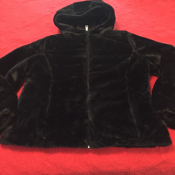 Andrew Marc Reversible Jacket - Picture 2 of 8